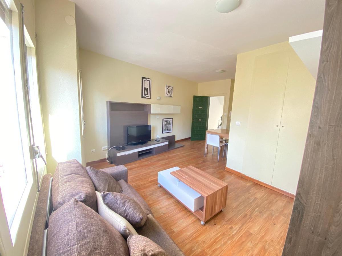Agi Josep Sabater Apartment *