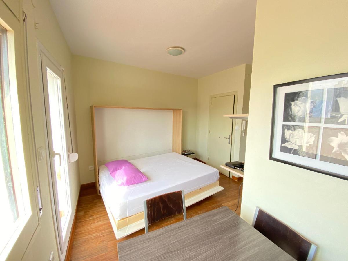 Agi Josep Sabater Apartment *